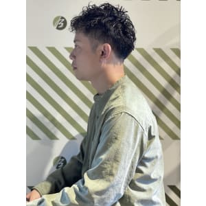 大人のパーマスタイル【BARBER-BAR】