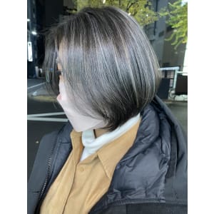 細め大人ハイライト　オリーブベージュ