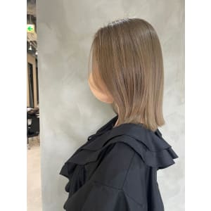 ブリーチカラー　まろやかベージュ