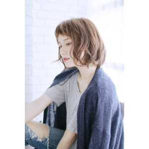 弾力感たっぷり大人ウェーブボブ【髪質改善・個室サロン】