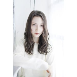 愛されウェーブヘア【髪質改善・個室サロン】