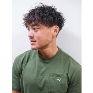 スペインカール ツイストスパイラルパーマ - 男性専門美容室 growth 博多店【ダンセイセンモンビヨウシツ グロウ ハカタテン】掲載中