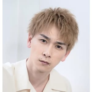 メンズヘア整形スパイラルパーマ波巻きツイストメンズパーマ髪型 - メンズヘア整形サロン GOALD 渋谷本店【メンズヘアセイケイサロン ゴールド シブヤホンテン】掲載中