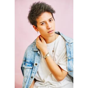 メンズヘア整形スパイラルパーマ波巻きツイストメンズパーマ髪型