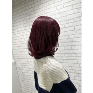 miu&橋本愛海　濃いめレッドカラー