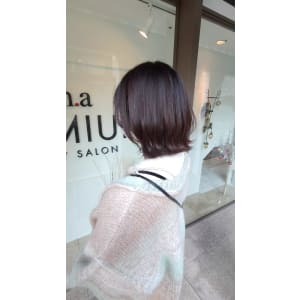 ラベンダーアッシュ外ハネボブ
