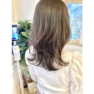 大人可愛いイメチェンウルフミディ外ハネ30代梅ヶ丘美容室