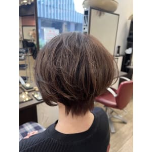 大人のふんわりひし形ショート【sonata 北千住】