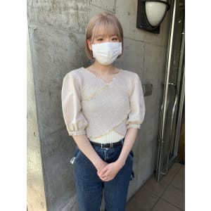 ミルクティーベージュ　グレージュ　ハイトーン