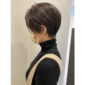 大人可愛いタイトショートヘア - Eleanor 梅田店【エレノアウメダテン】掲載中