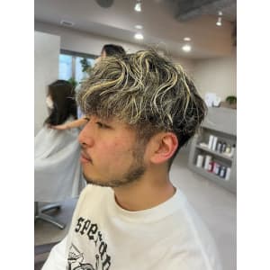 メッシュキャップ☆紫シャンプー仕上げ☆スパイラルパーマ