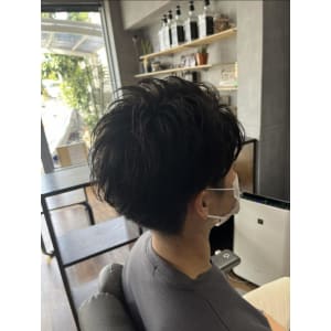 リバースショート - NAP hair &Nalow homme【ナップ ヘアーアンドナローオム】掲載中
