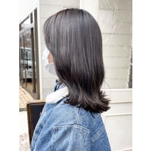 ニュアンスカラーグレージュ外ハネミディ40代梅ヶ丘美容室 - CHAINON【シェノン】掲載中