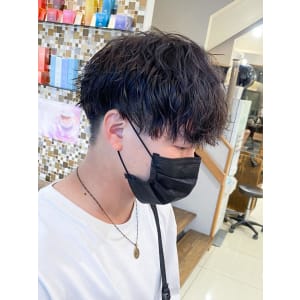 横浜☆ゆるめツイストスパイラルパーマ　マッシュ