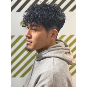 スペインカールライト - BARBER-BAR 四谷店【バーバーバー ヨツヤテン】掲載中