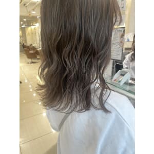 赤味消しオリーブベージュ【横浜】 - Neolive aim 横浜店【ネオリーブアイムヨコハマテン】掲載中
