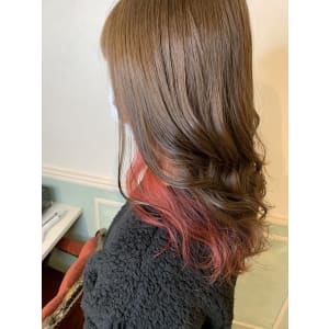 インナーコーラルピンク - hair salon Rien 上尾店【ヘアーサロンリアン アゲオテン】掲載中