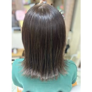 白髪ぼかし ハイライト カーキカラー ! - hair salon Tiare【ティアレ】掲載中