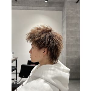 メンズヘア整形スパイラルパーマ波巻きツイストメンズパーマ髪型