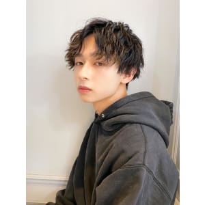 横浜☆人気の波巻き　ツイストスパイラルパーマ