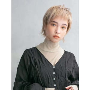 フェミニンハイトーンショート - HAIR & MAKE EARTH 北上店【ヘアメイクアース キタカミテン】掲載中