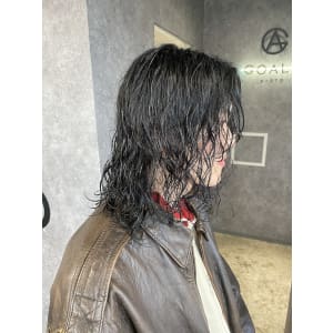 メンズヘア整形スパイラルパーマ波巻きツイストメンズパーマ髪型 - メンズヘア整形サロン GOALD 名古屋 栄【メンズヘアセイケイサロン ゴールド ナゴヤサカエ】掲載中