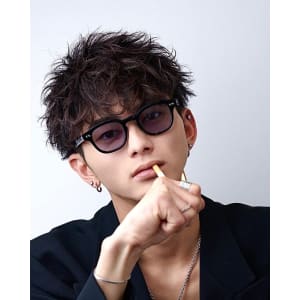 メンズヘア整形スパイラルパーマ波巻きツイストメンズパーマ髪型 - メンズヘア整形サロン GOALD 名古屋 栄【メンズヘアセイケイサロン ゴールド ナゴヤサカエ】掲載中