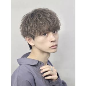 メンズヘア整形スパイラルパーマ波巻きツイストメンズパーマ髪型 - メンズヘア整形サロン GOALD 名古屋 栄【メンズヘアセイケイサロン ゴールド ナゴヤサカエ】掲載中