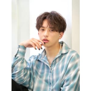 メンズヘア整形スパイラルパーマ波巻きツイストメンズパーマ髪型 - メンズヘア整形サロン GOALD 名古屋 栄【メンズヘアセイケイサロン ゴールド ナゴヤサカエ】掲載中