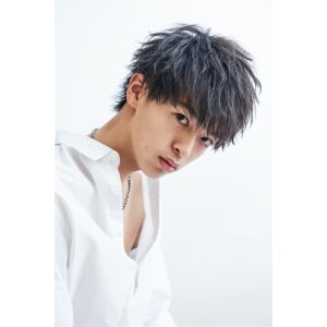 メンズヘア整形スパイラルパーマ波巻きツイストメンズパーマ髪型 - メンズヘア整形サロン GOALD 名古屋 栄【メンズヘアセイケイサロン ゴールド ナゴヤサカエ】掲載中