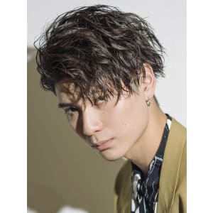 メンズヘア整形スパイラルパーマ波巻きツイストメンズパーマ髪型 - メンズヘア整形サロン GOALD 名古屋 栄【メンズヘアセイケイサロン ゴールド ナゴヤサカエ】掲載中