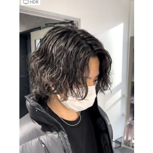 メンズヘア整形スパイラルパーマ波巻きツイストメンズパーマ髪型 - メンズヘア整形サロン GOALD 名古屋 栄【メンズヘアセイケイサロン ゴールド ナゴヤサカエ】掲載中