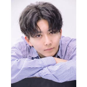 メンズヘア整形スパイラルパーマ波巻きツイストメンズパーマ髪型 - メンズヘア整形サロン GOALD 名古屋 栄【メンズヘアセイケイサロン ゴールド ナゴヤサカエ】掲載中