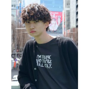 メンズヘア整形スパイラルパーマ波巻きツイストメンズパーマ髪型