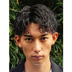 メンズヘア整形スパイラルパーマ波巻きツイストメンズパーマ髪型