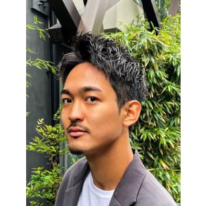 メンズヘア整形スパイラルパーマ波巻きツイストメンズパーマ髪型