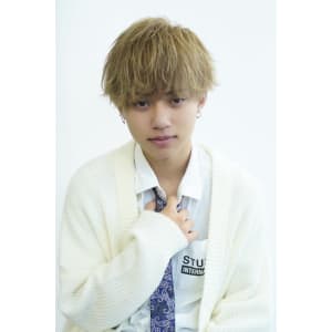 メンズヘア整形スパイラルパーマ波巻きツイストメンズパーマ髪型