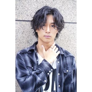 メンズヘア整形スパイラルパーマ波巻きツイストメンズパーマ髪型
