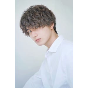 メンズヘア整形スパイラルパーマ波巻きツイストメンズパーマ髪型