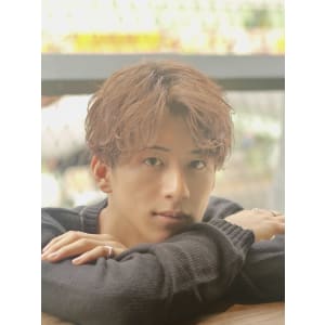 メンズヘア整形スパイラルパーマ波巻きツイストメンズパーマ髪型