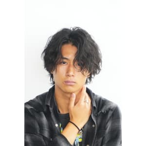 メンズヘア整形スパイラルパーマ波巻きツイストメンズパーマ髪型