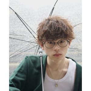 メンズヘア整形スパイラルパーマ波巻きツイストメンズパーマ髪型