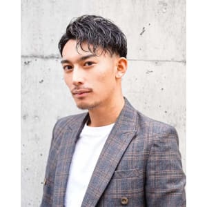 メンズヘア整形スパイラルパーマ波巻きツイストメンズパーマ髪型