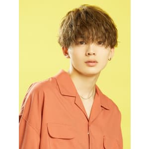 メンズヘア整形スパイラルパーマ波巻きツイストメンズパーマ髪型