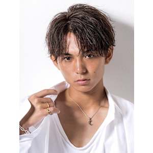 メンズヘア整形スパイラルパーマ波巻きツイストメンズパーマ髪型
