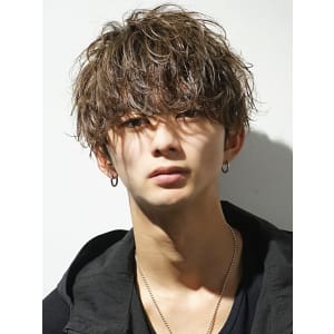 メンズヘア整形スパイラルパーマ波巻きツイストメンズパーマ髪型