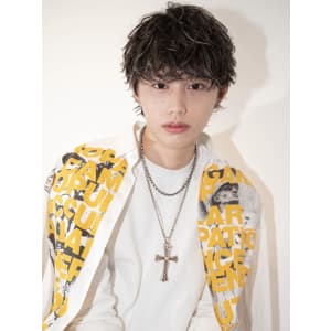 メンズヘア整形スパイラルパーマ波巻きツイストメンズパーマ髪型