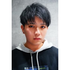 メンズヘア整形スパイラルパーマ波巻きツイストメンズパーマ髪型