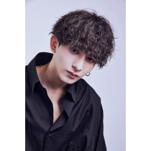 メンズヘア整形スパイラルパーマ波巻きツイストメンズパーマ髪型