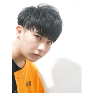 メンズヘア整形スパイラルパーマ波巻きツイストメンズパーマ髪型